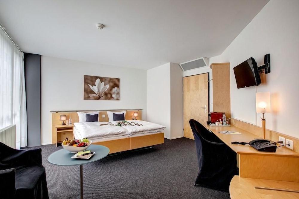 Hotel East End Фрауенфельд Екстер'єр фото