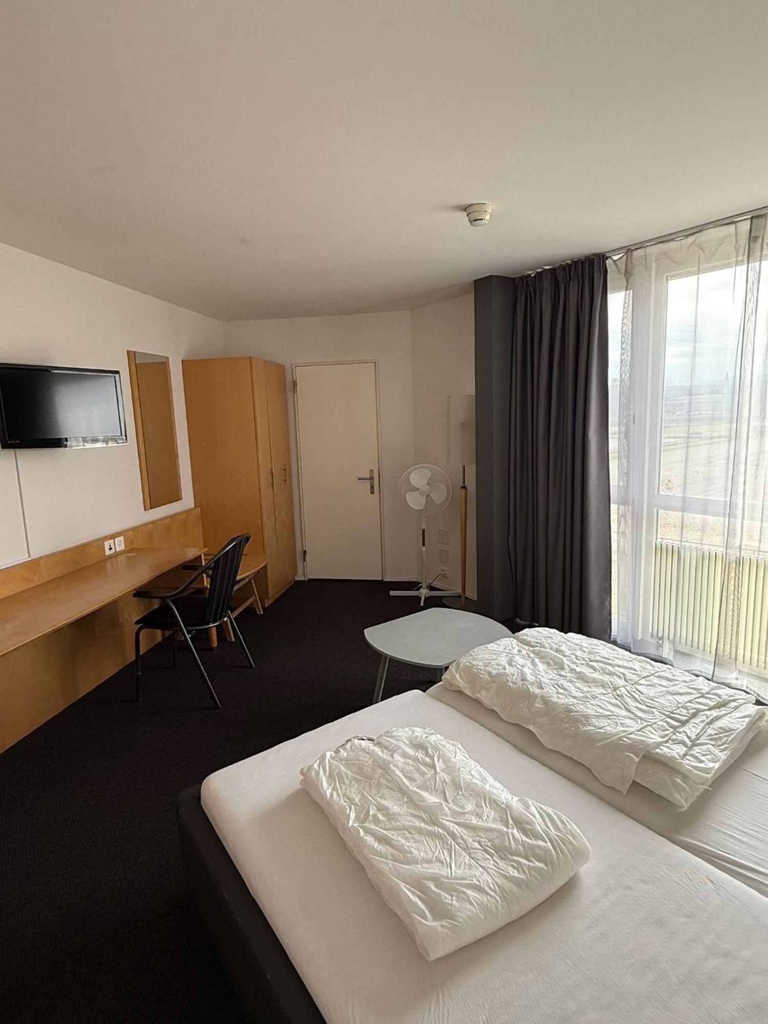 Hotel East End Фрауенфельд Екстер'єр фото